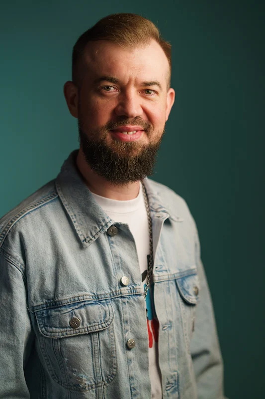 Cătălin Răuță — Bookings & Events Manager